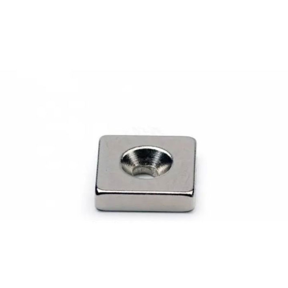 Магнит под потай 12x12x3mm 7/3 х 1 отвер
